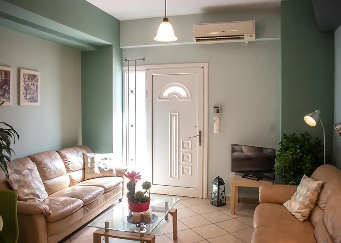 Citywave Flat-300m From The La Canea